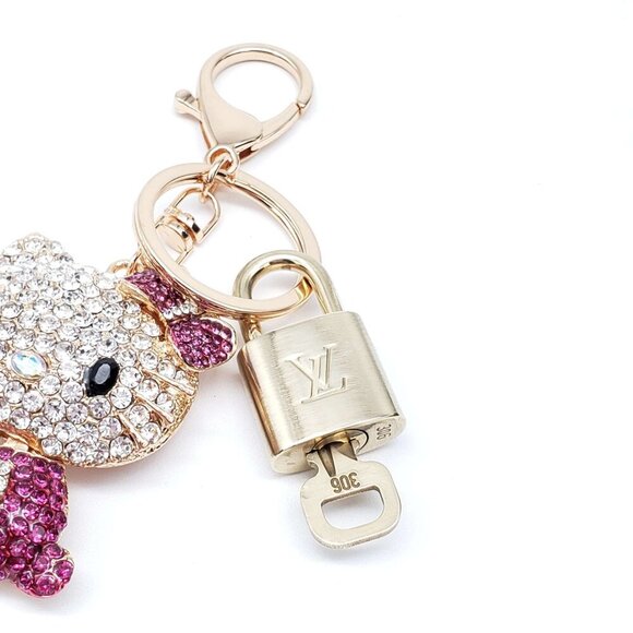 100% Auth Louis Vuitton Lock & Key with unbranded Bagcharm, Keycharm, Keychain - Picture 6 of 9
